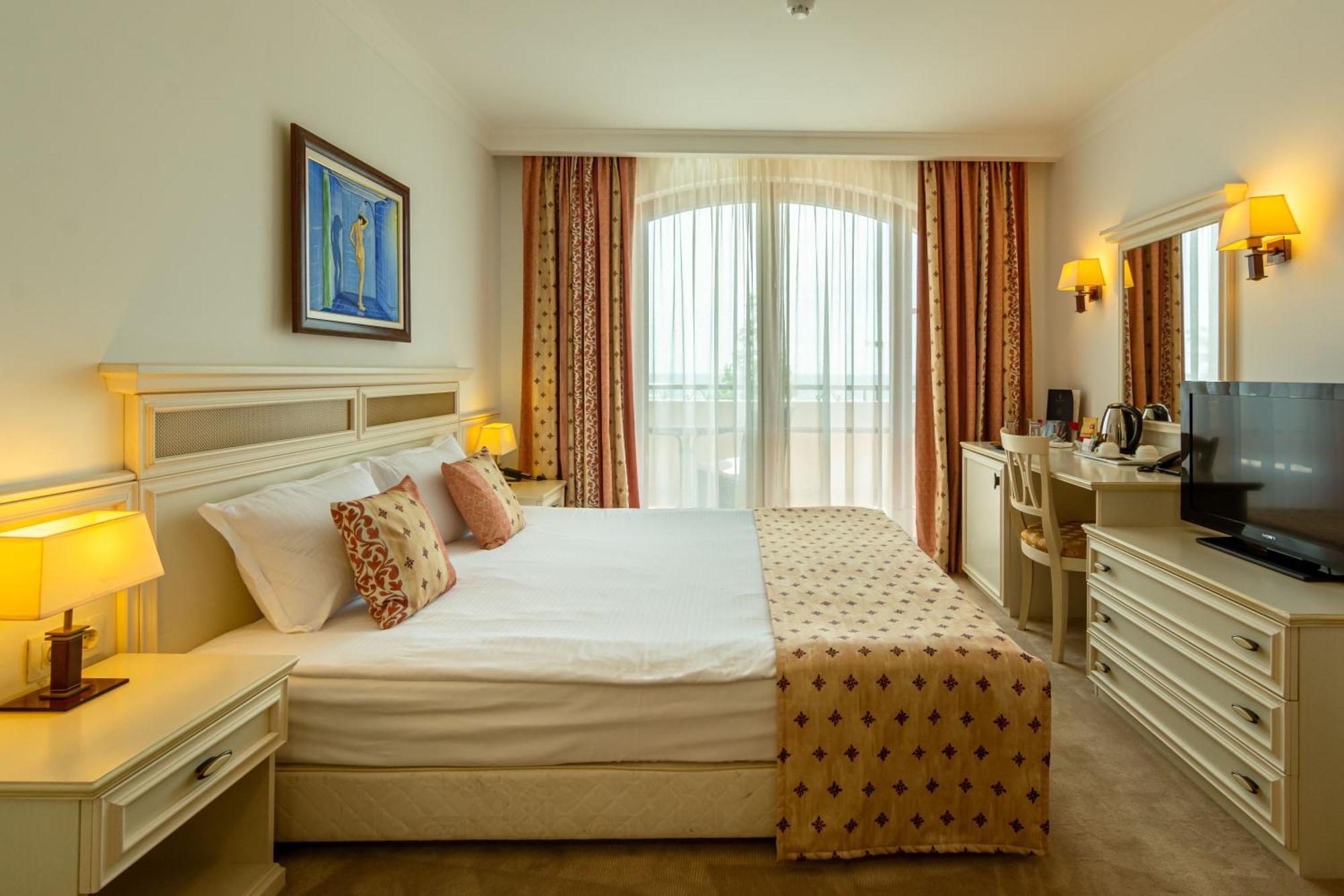Helena VIP Villas&Suites - Half Board Sunny Beach Esterno foto