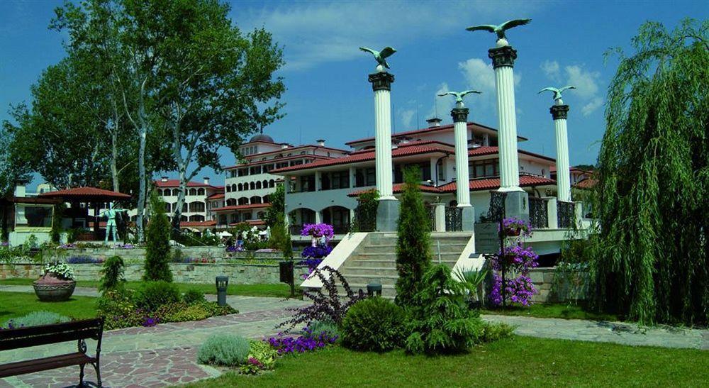 Helena VIP Villas&Suites - Half Board Sunny Beach Esterno foto