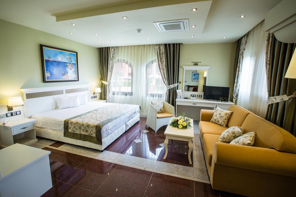 Helena VIP Villas&Suites - Half Board Sunny Beach Esterno foto